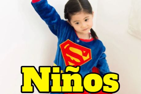 Pijamas de superheroes para niños y niñas